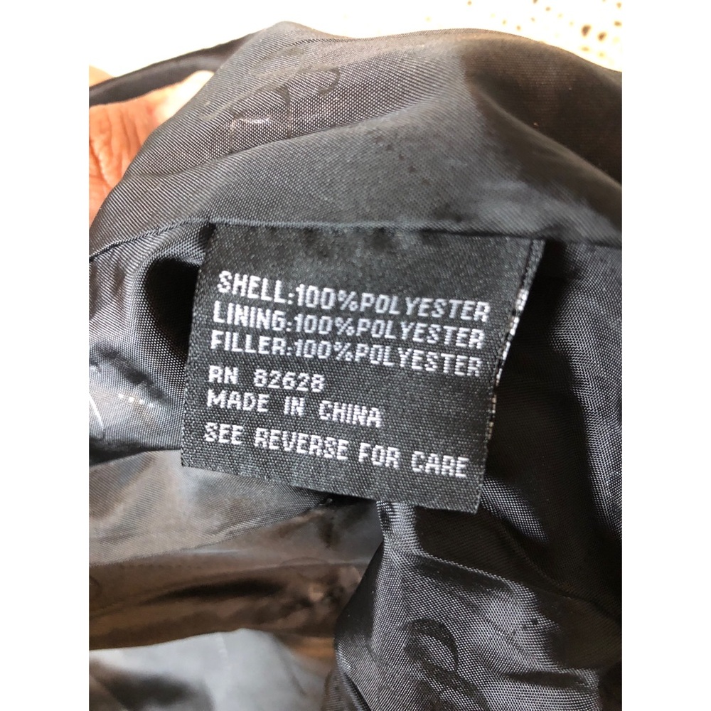 **SOLD**South Pole hooded puffer vest girls sz S - Picture 4 of 6